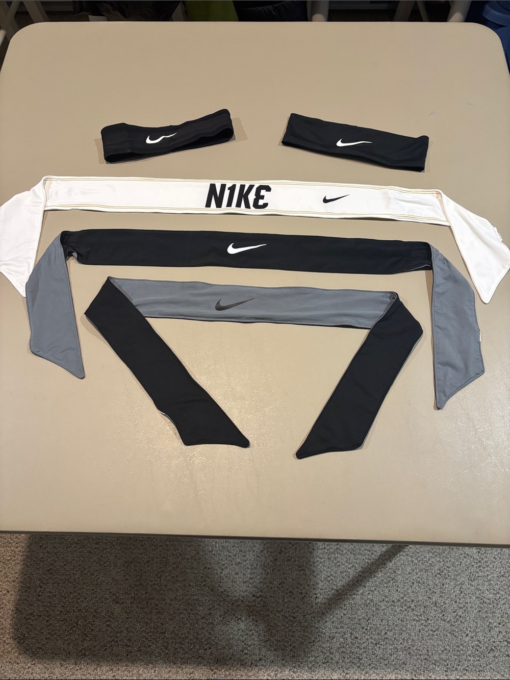 Nike Black, White, Gray Performance Headbands and Wraps